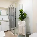 Domus 21 - Entreparedes 아파트