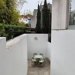 Domus 21 - Entreparedes *