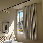 Domus 21 - Entreparedes Apartment *