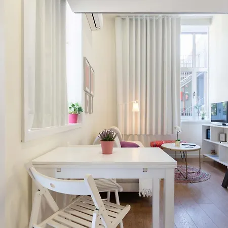 Domus 21 - Entreparedes Lägenhet Oporto