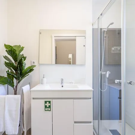 Domus 21 - Entreparedes Lägenhet