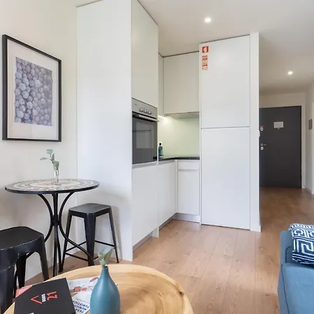 Apartment Domus 21 - Entreparedes Porto