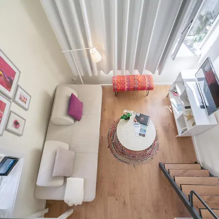 Apartment Domus 21 - Entreparedes *