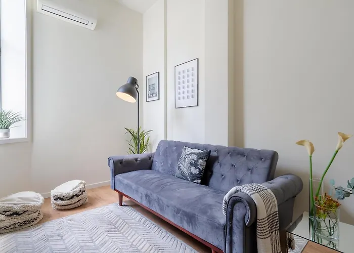 Domus 21 - Entreparedes Apartment *