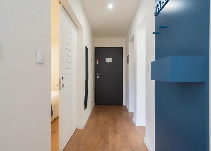 Apartment Domus 21 - Entreparedes *