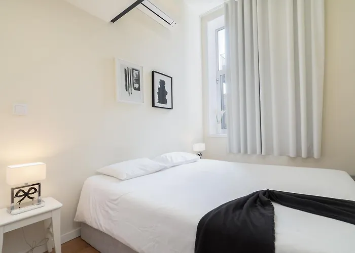 Apartment Domus 21 - Entreparedes Porto