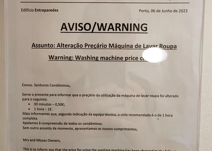 Domus 21 - Entreparedes Porto