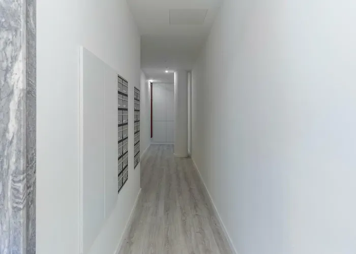 Domus 21 - Entreparedes Apartment