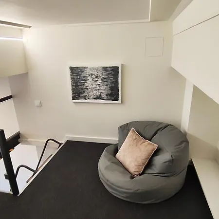 Apartman Domus 21 - Entreparedes *