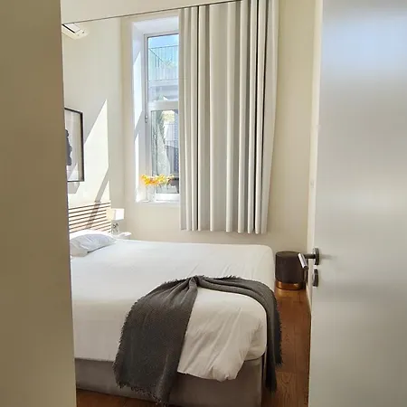 Apartman Domus 21 - Entreparedes